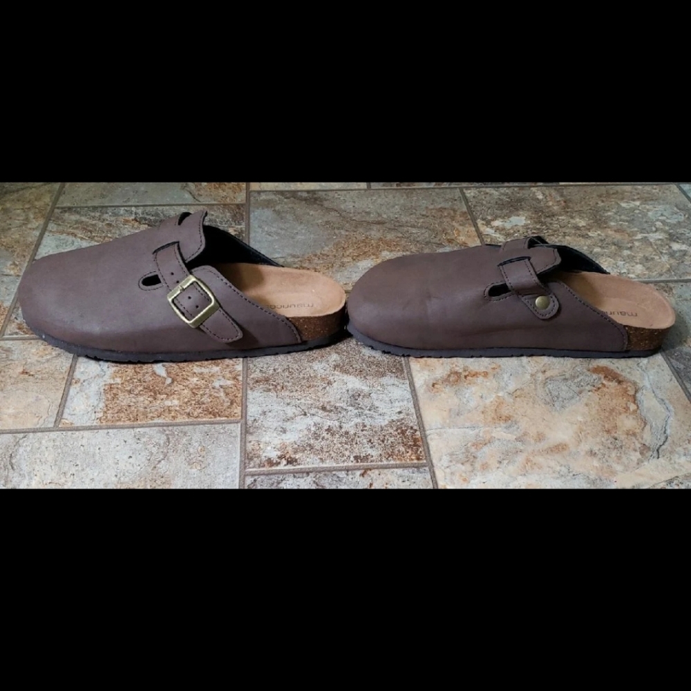 Maurice's clogs - Picture 2 of 4